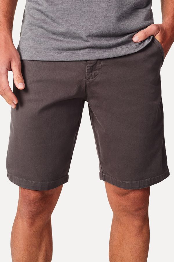 Bermuda Casual Iron Fuligem - 46