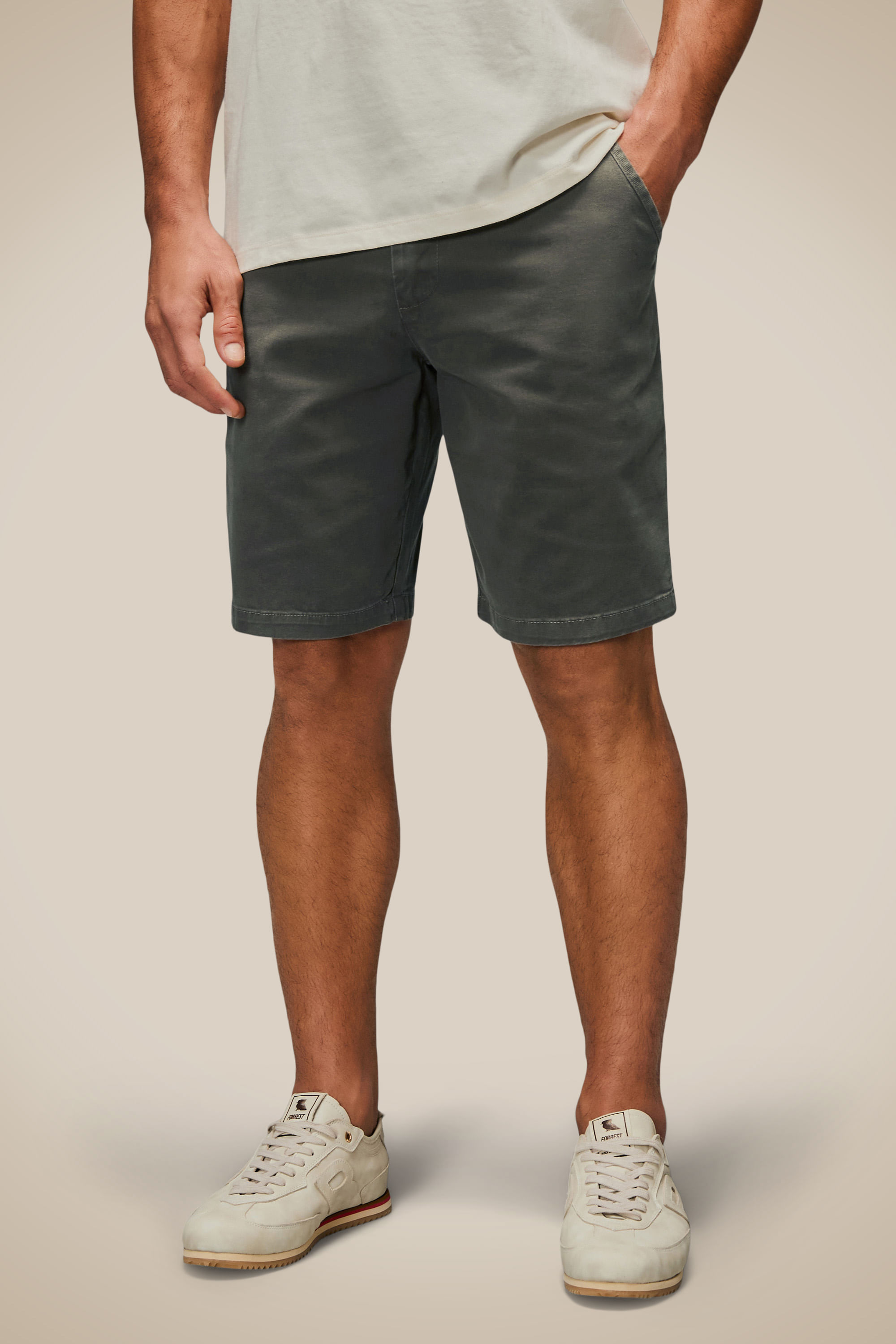 Bermuda Casual Iron