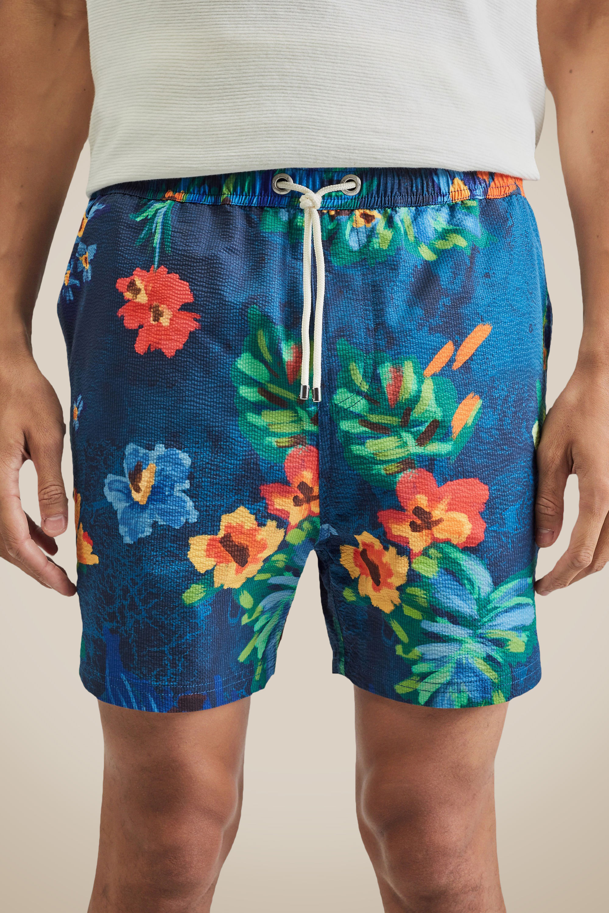Short Praia Hamptons Floral Tropical Mar — Reserva