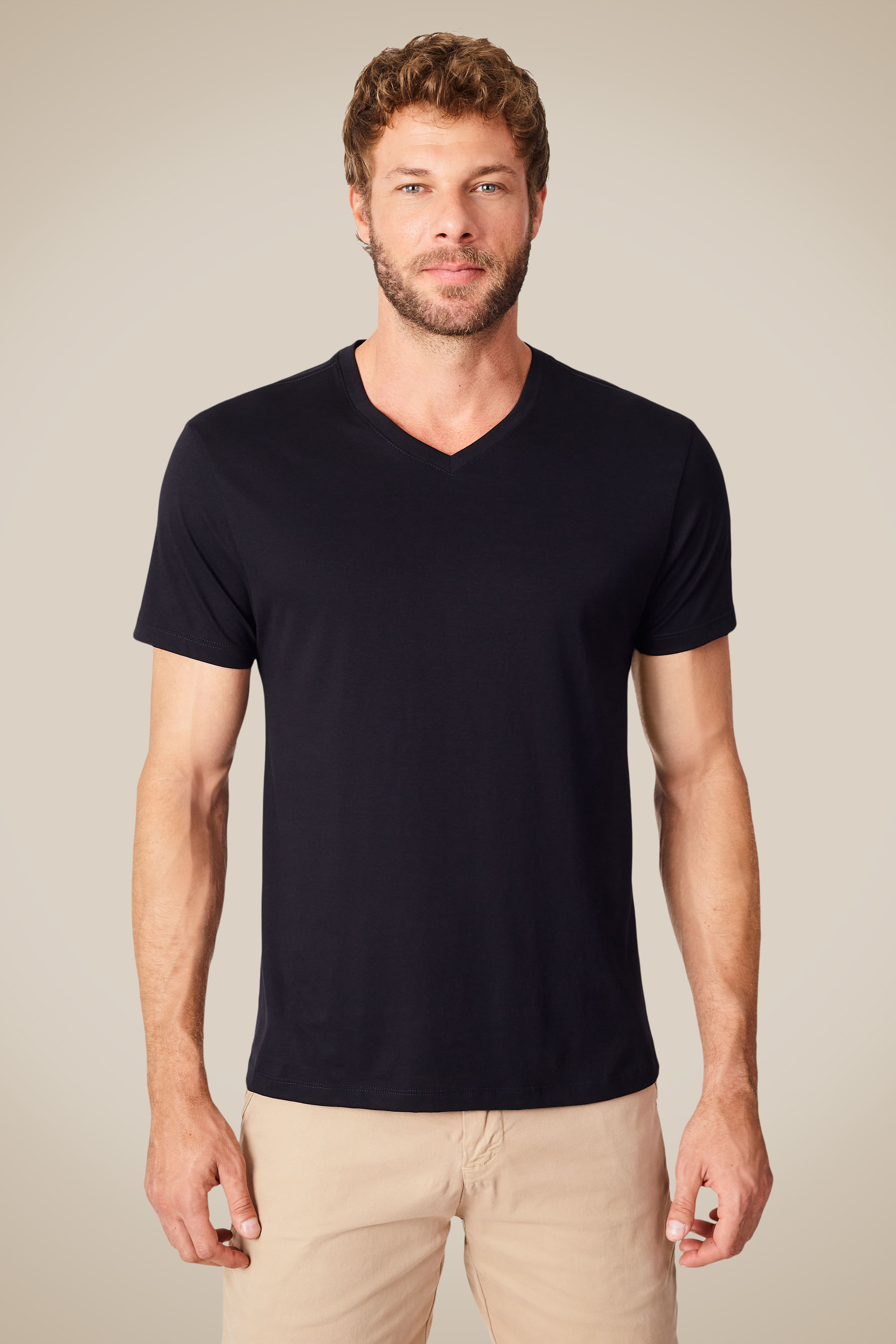 Camiseta Pima Neck - Preto - G