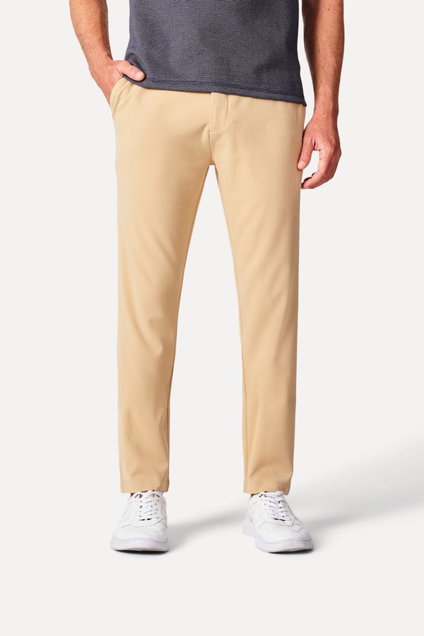 Calca Chino Comfort Caramelo - 48