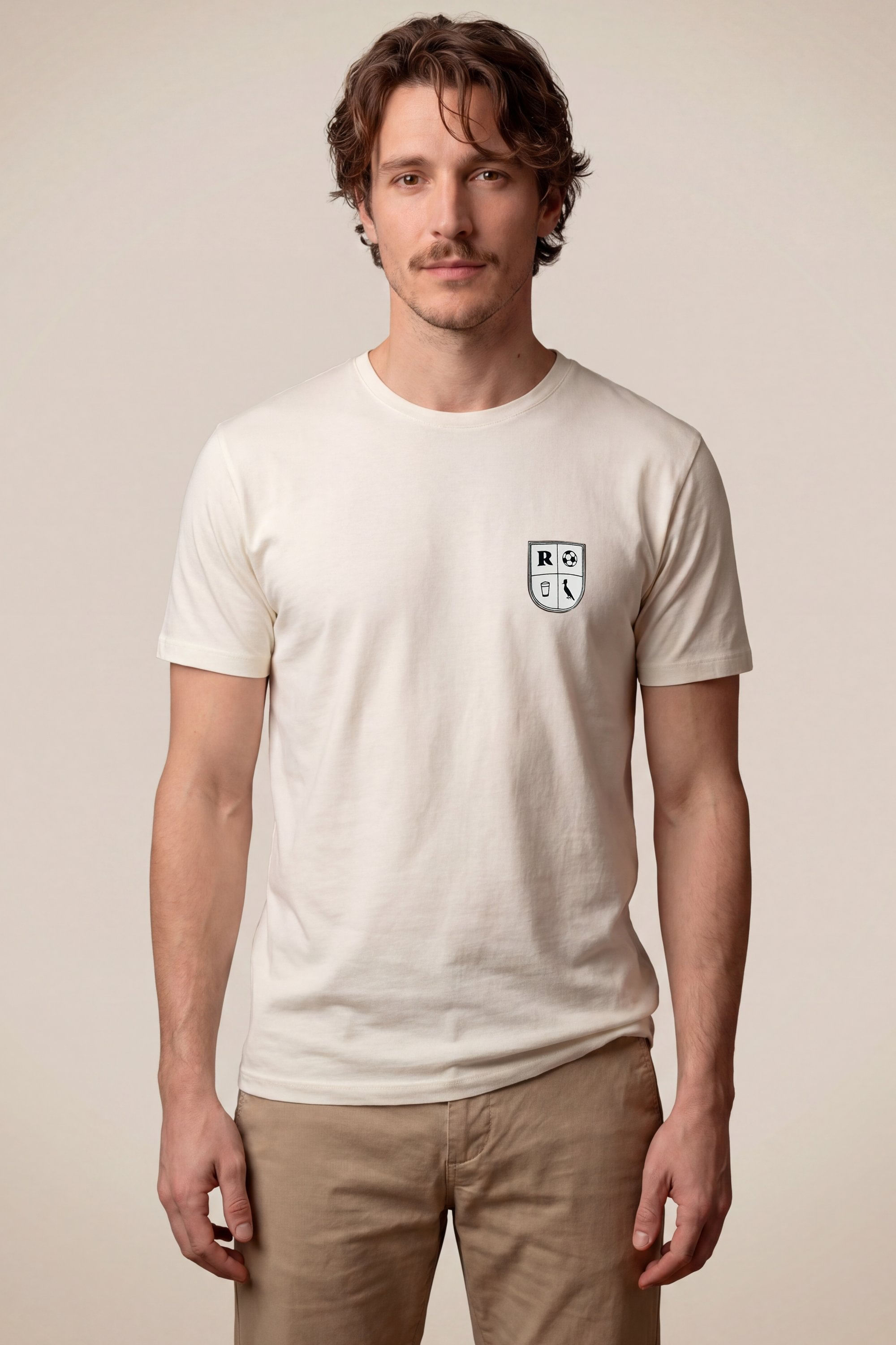 Camiseta Estampada Escudo Futebol