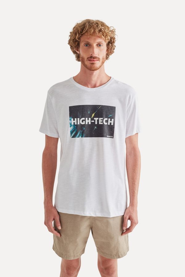 Camiseta Estampada High Tech