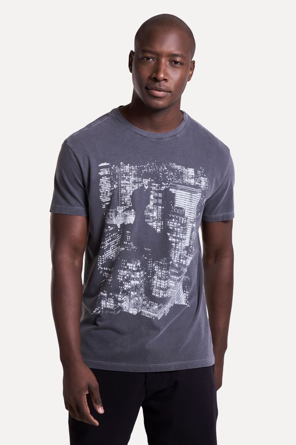 Camiseta Estampada City Iv