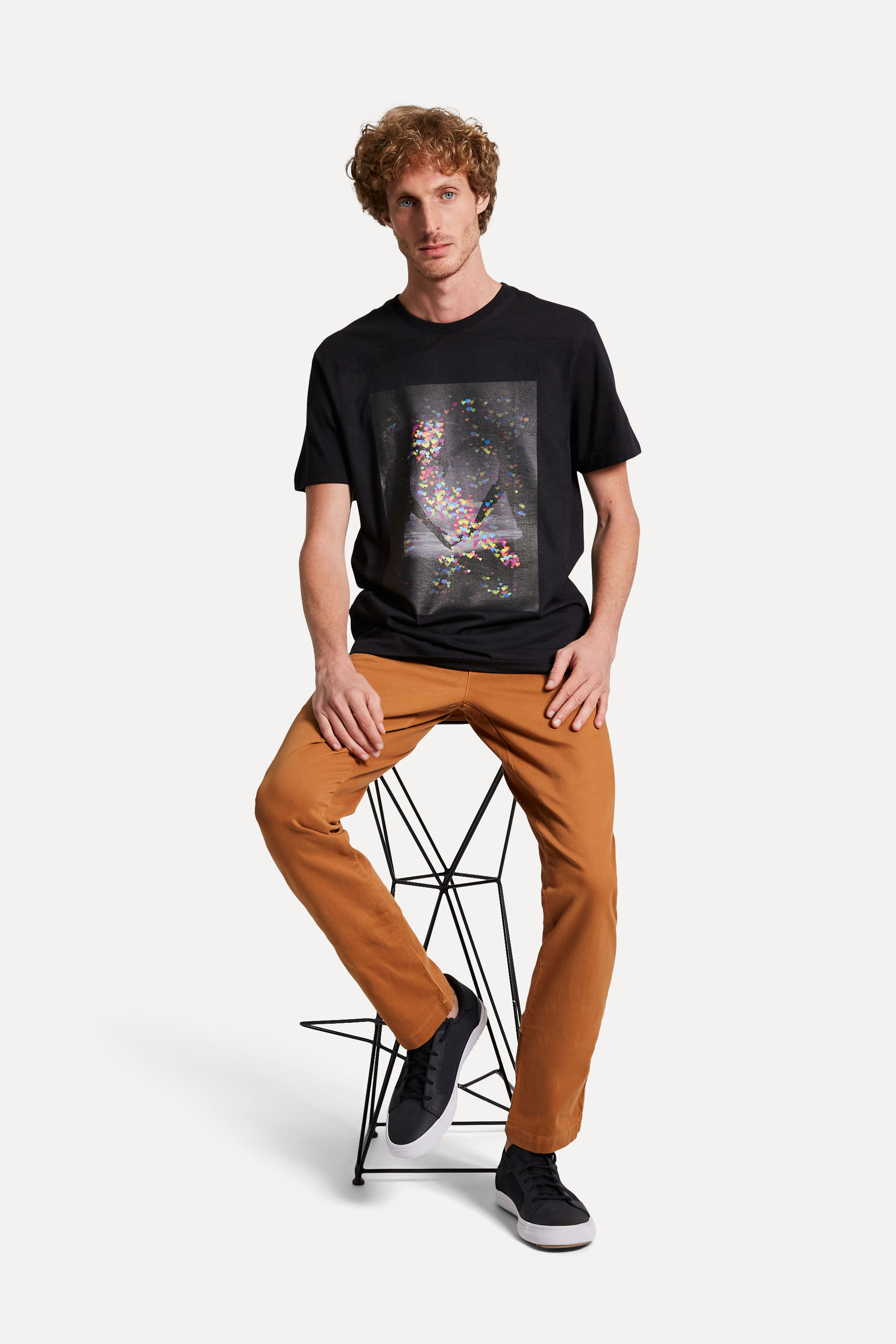 Camiseta Estampada Pica-pau Coracoes