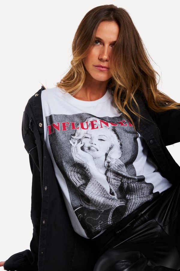 CAMISETA MALHA MARILYN