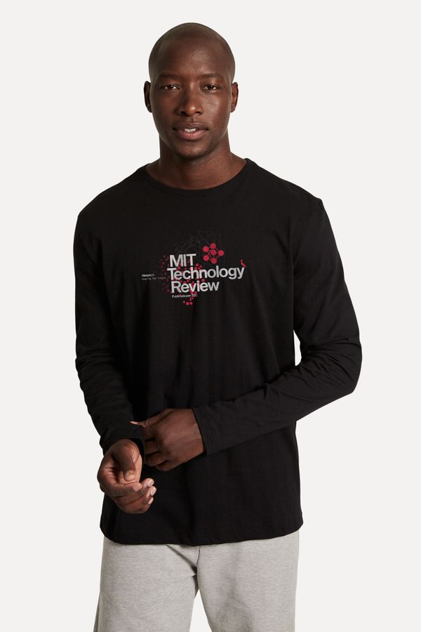 Camiseta Longa Deep Tech