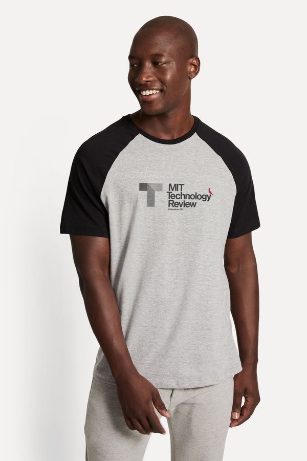 Camiseta Raglan