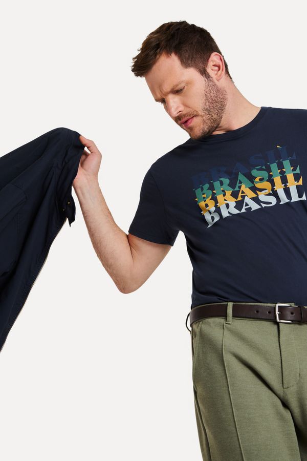 Camiseta Estampada Pica-pau Brasil