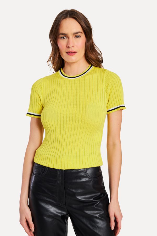 Blusa Tricot Decote Listrado