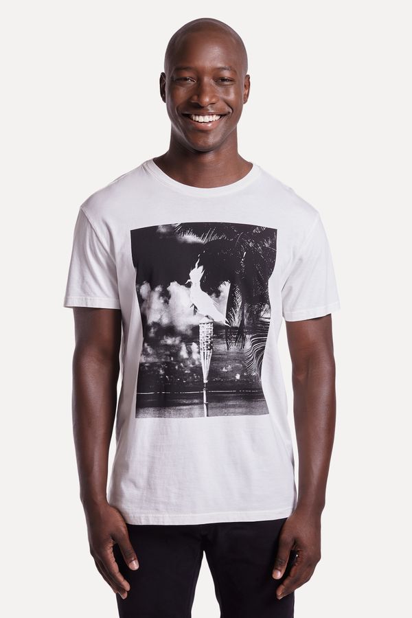 Camiseta Estampada Luau