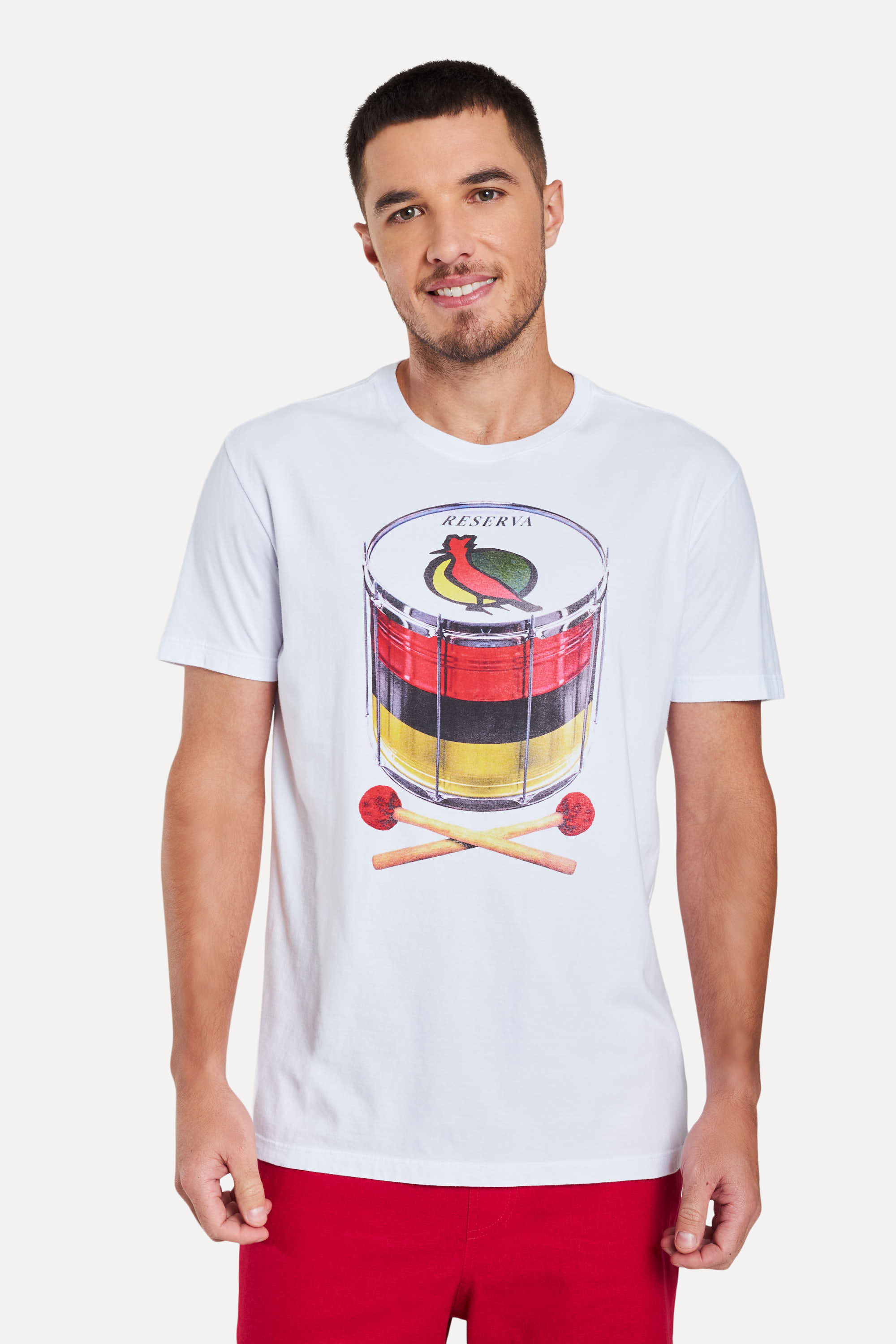 Camiseta Estampada Pica Pau Tambor