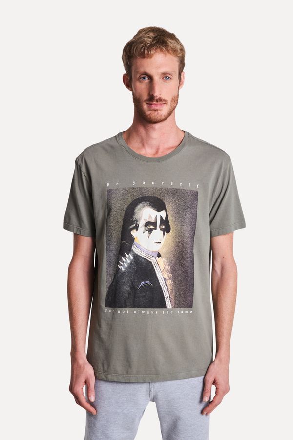 Camiseta Estampada Metal Mozart