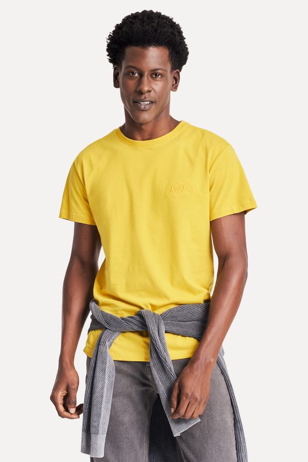 Camiseta Bordada Reserva Jeans