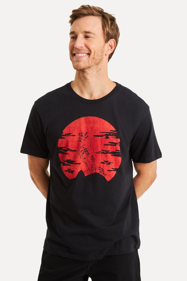 Camiseta Estampada Pica-pau Sol Nascente