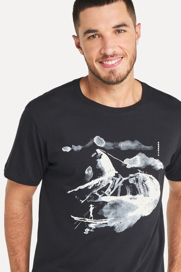 Camiseta Estampada Rio Oriental Aquarela