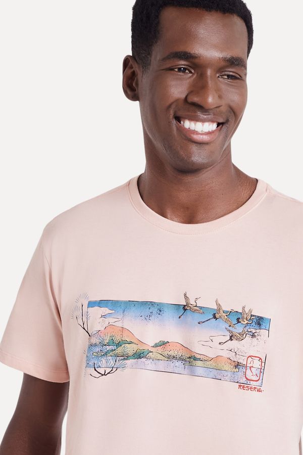 Camiseta Estampada Ilha Oriental