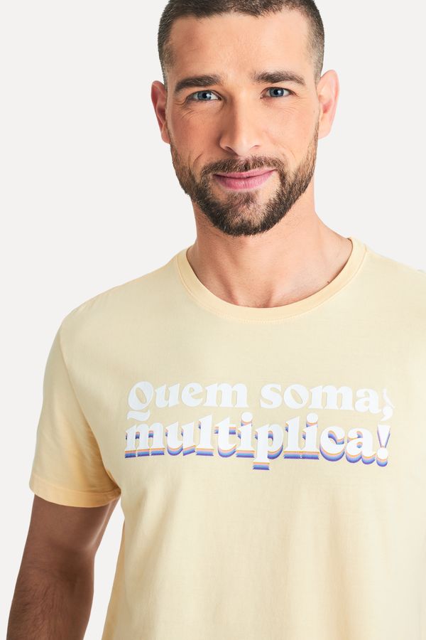 Camiseta Estampada Quem Soma