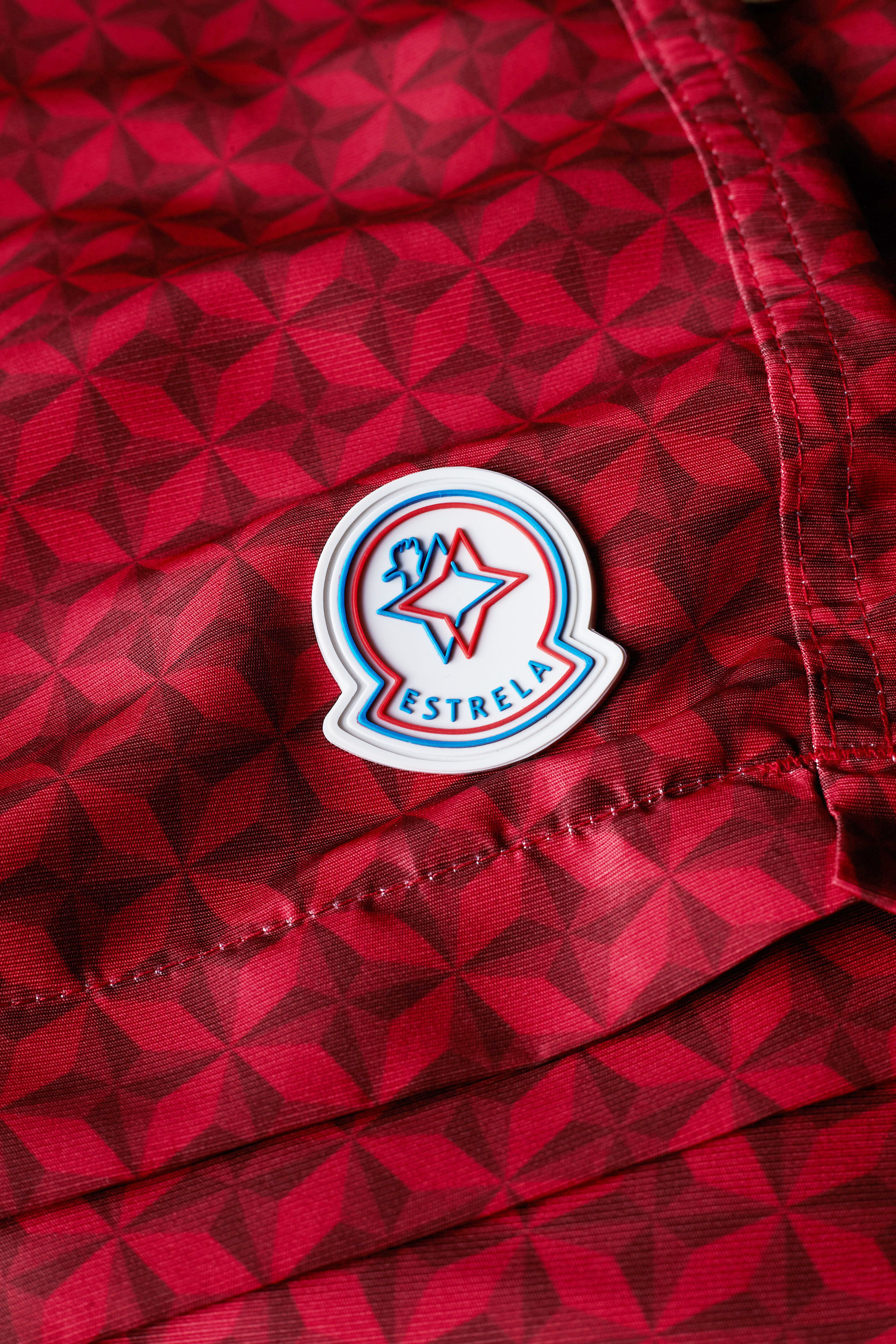 Short Arpoador Estampado Estrela