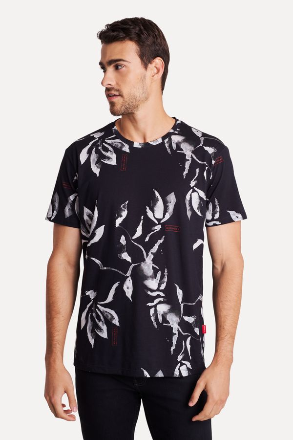 Camiseta Estampada Cerejeira