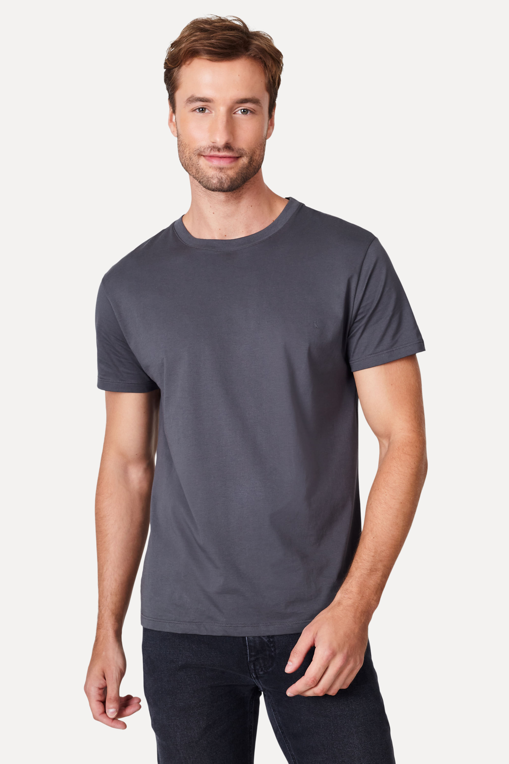 Camiseta Estampa Minimal Logo Peito