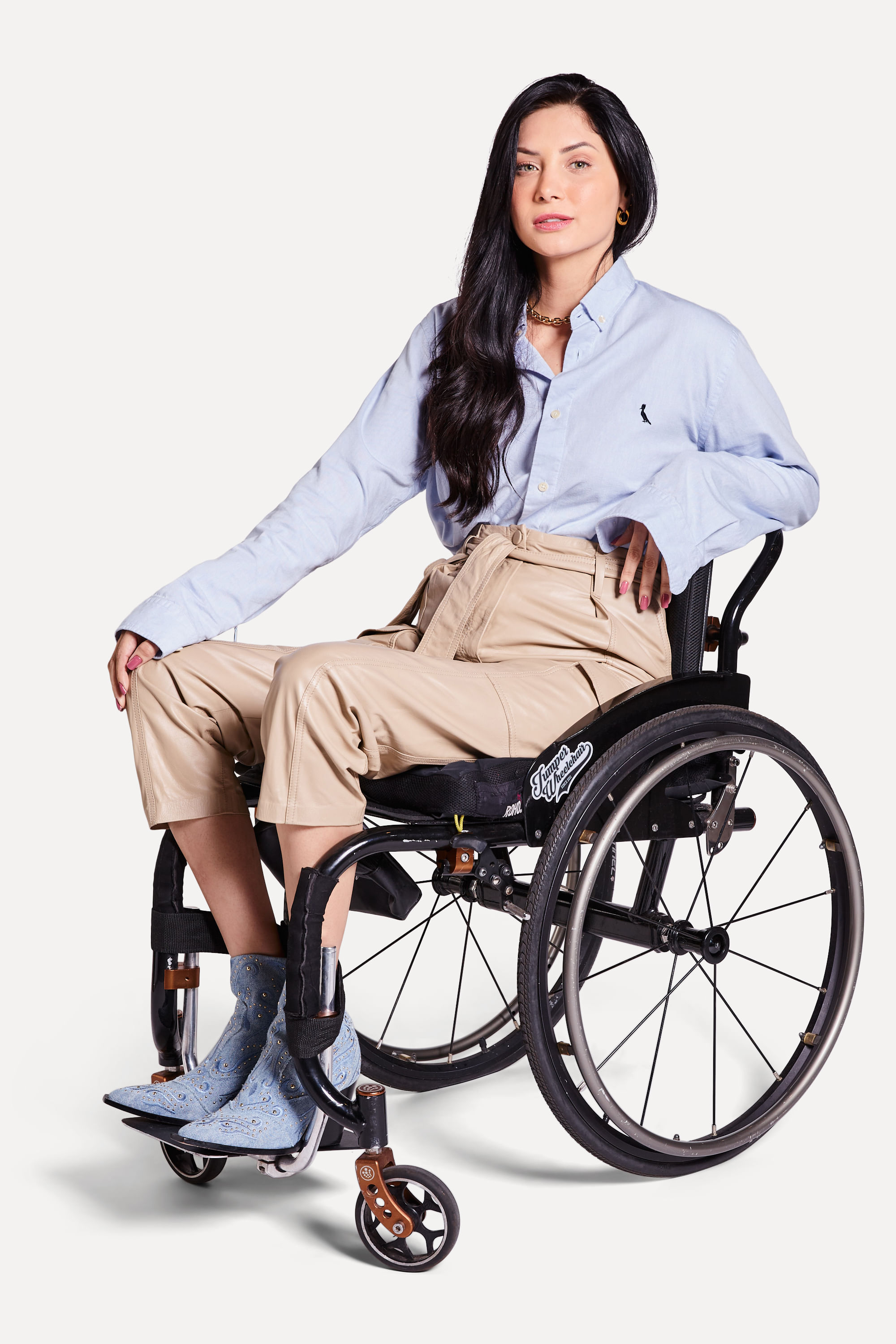 Calça Couro Recortes