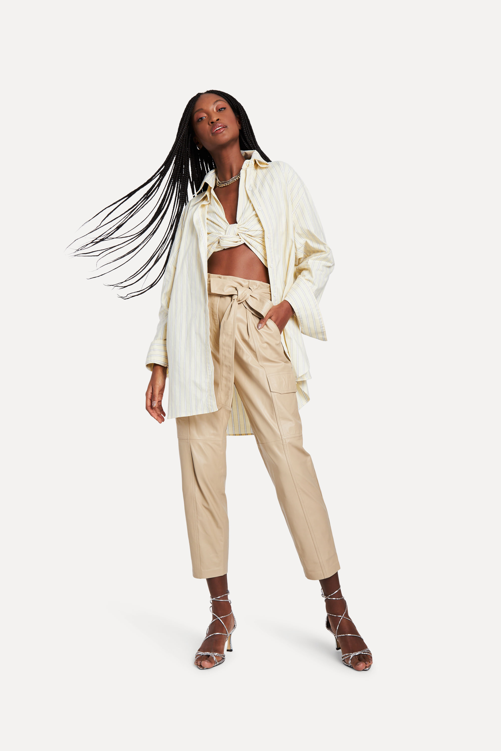 Calça Couro Recortes