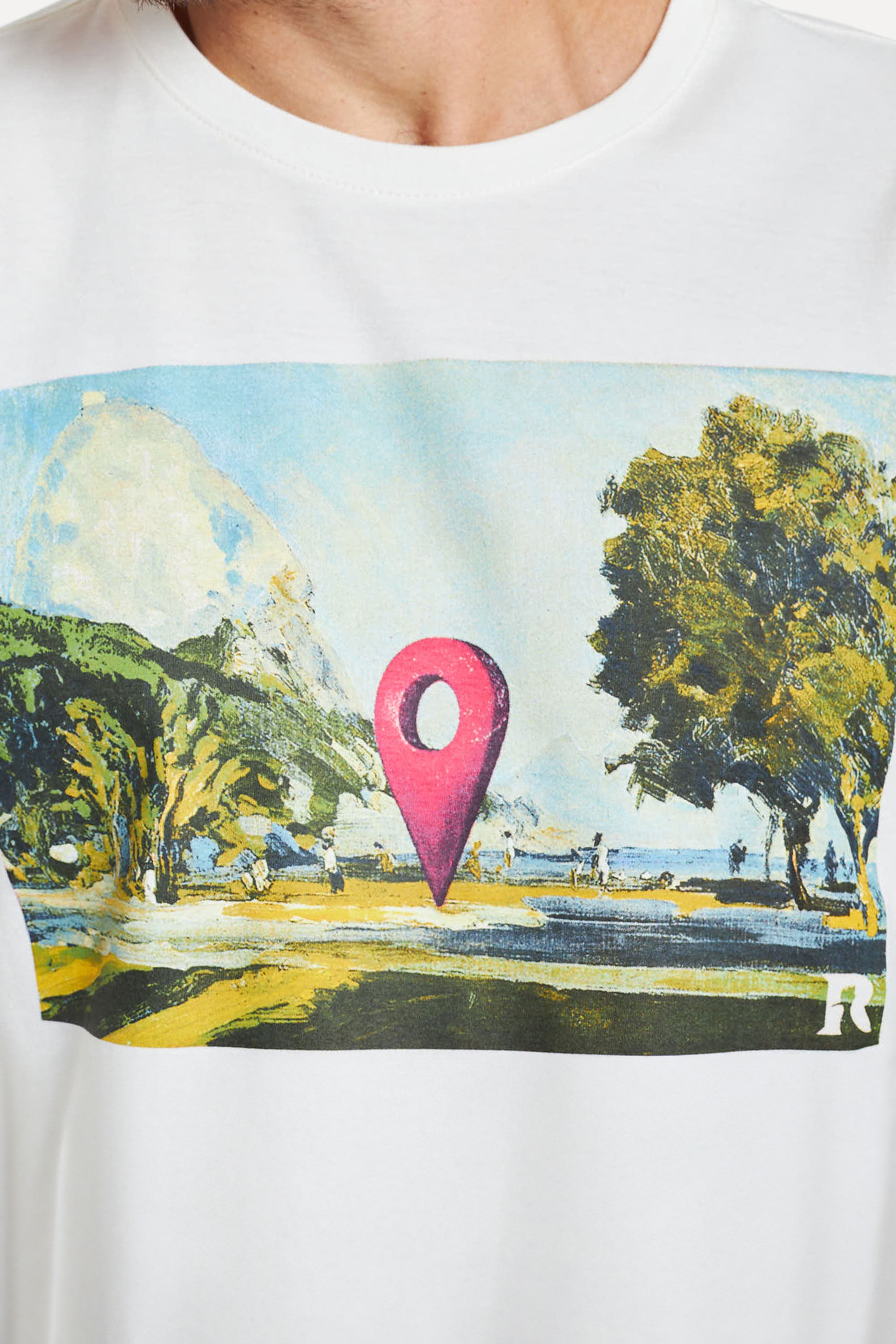 Camiseta Estampada Rj Loc