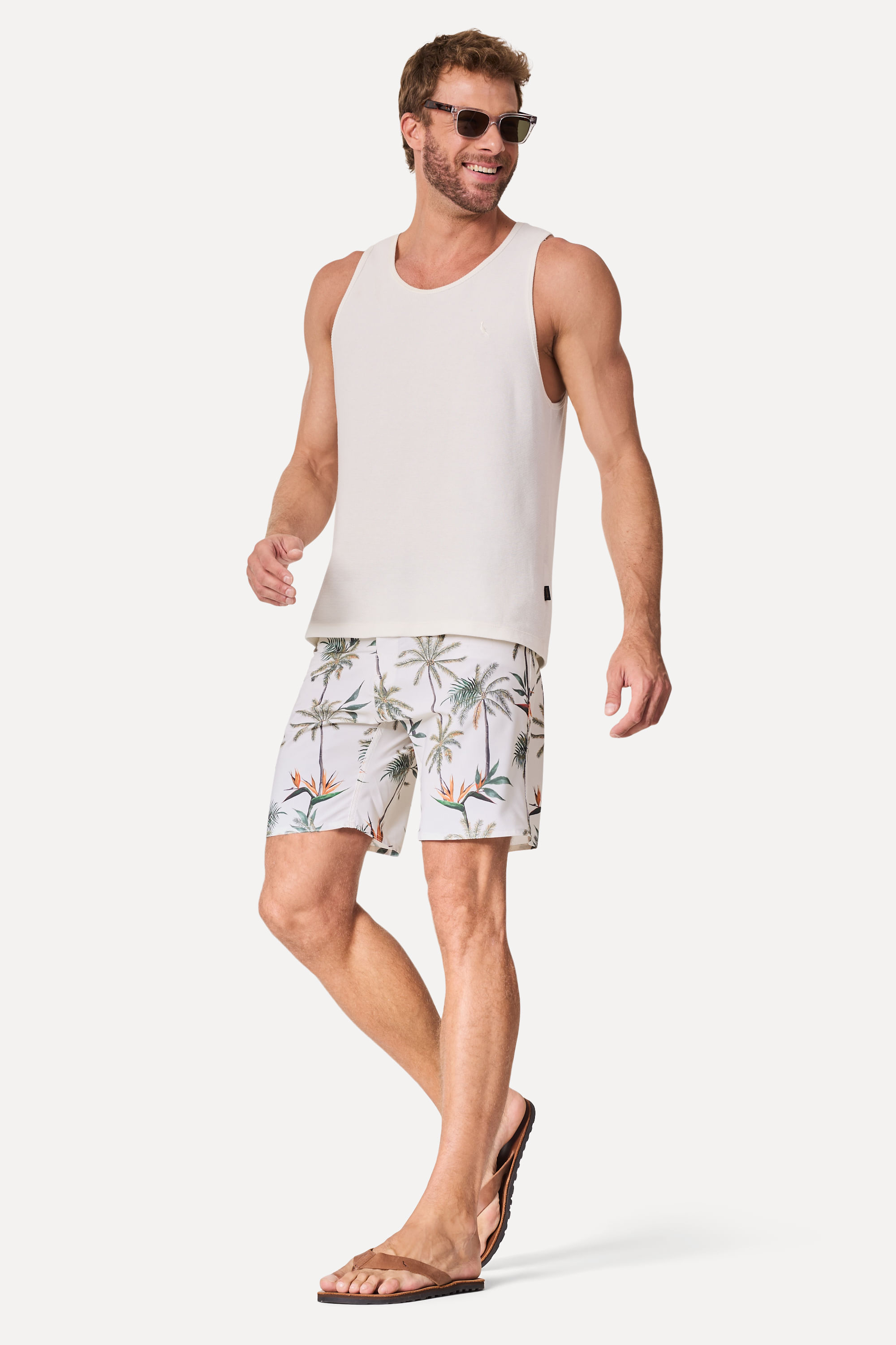 Bermuda De Praia Estampa Tropical Palms