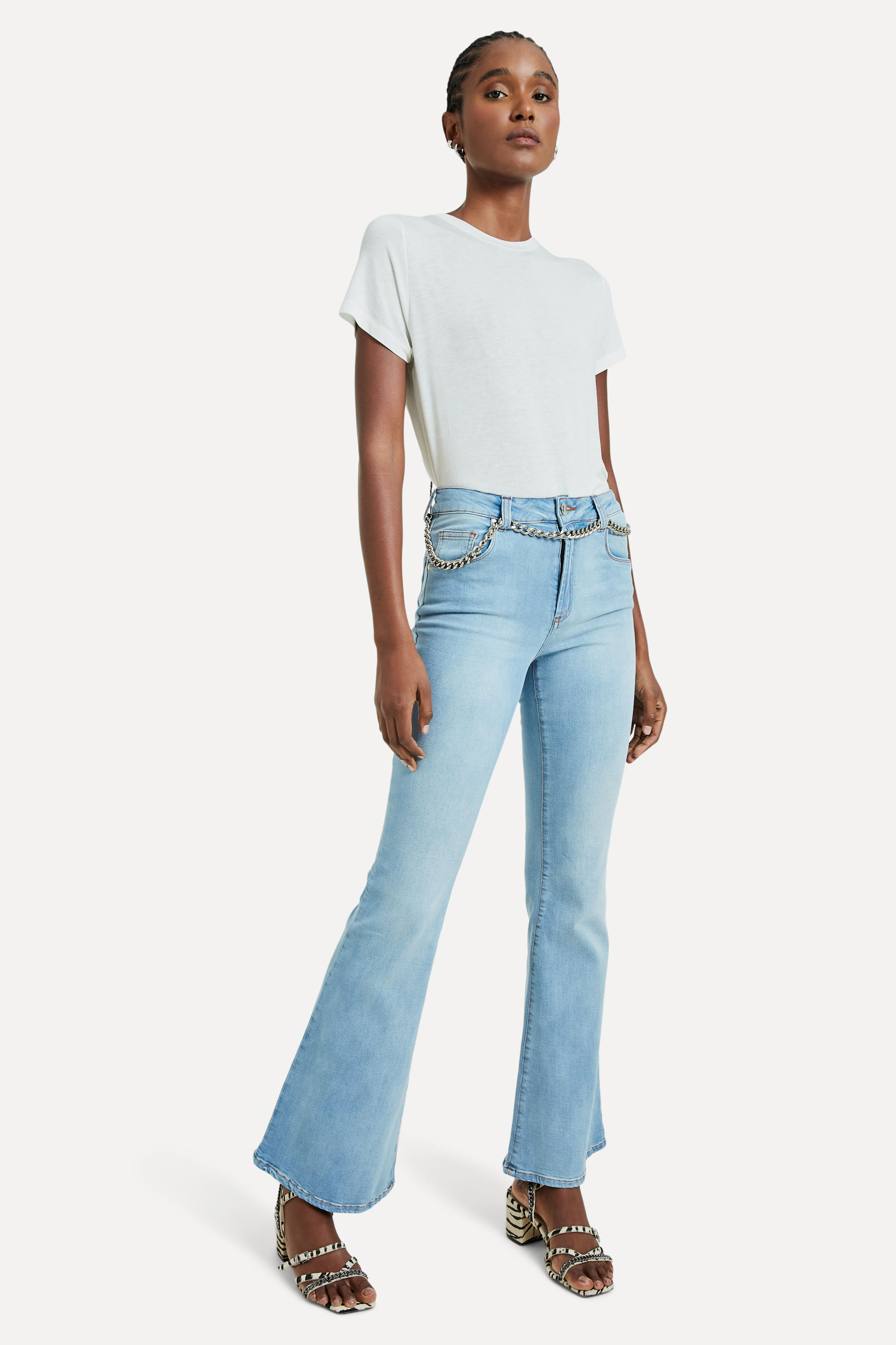 Calca  Jeans Flare Nina Clean